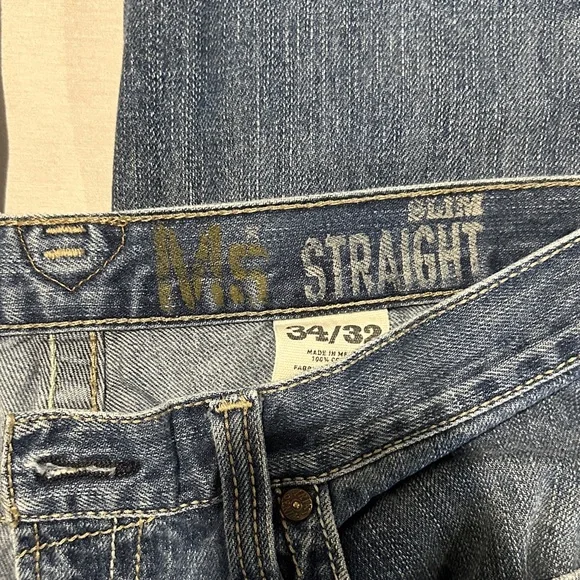 Ariat Classic Blue Jeans - Picture 2 of 5